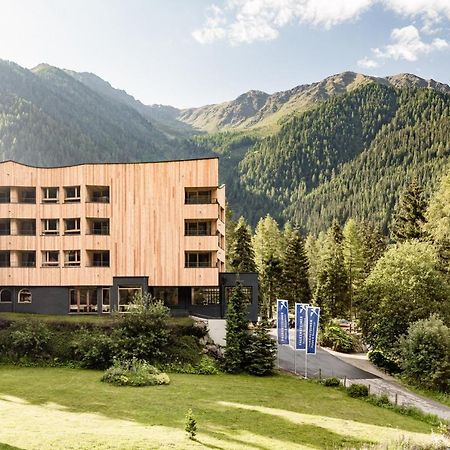 Falkensteiner Hotel Antholz - Adults Only Exterior foto