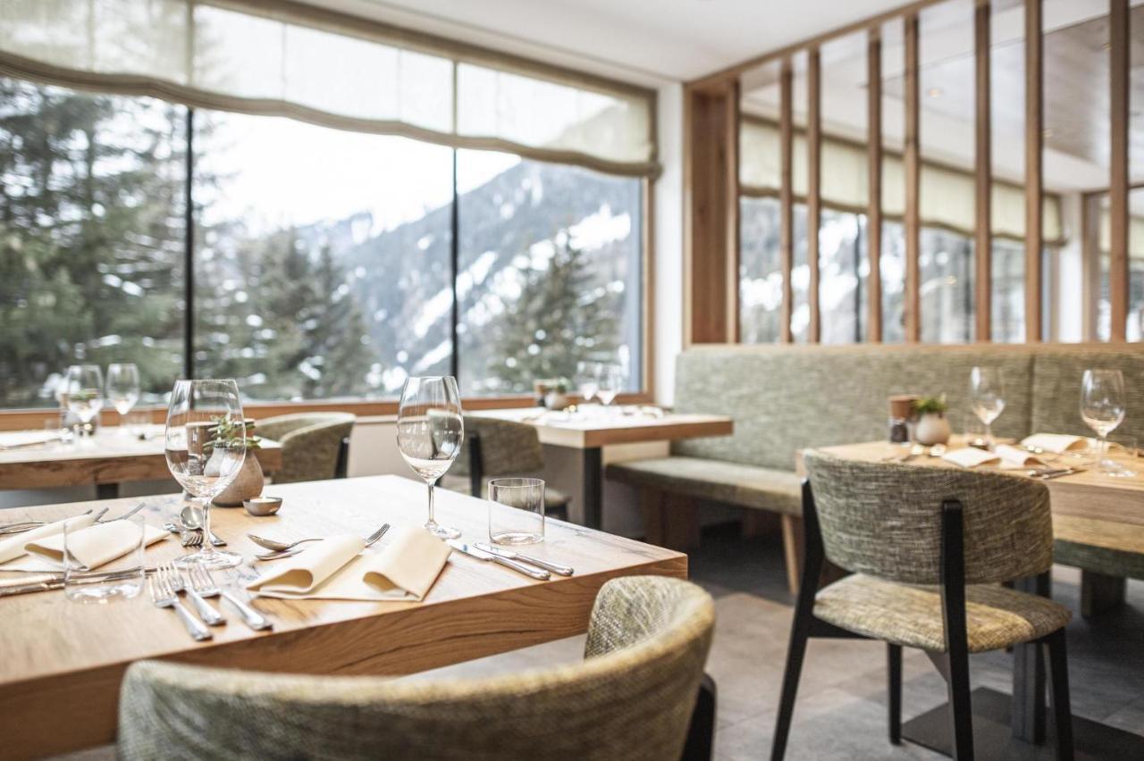 Falkensteiner Hotel Antholz - Adults Only Exterior foto