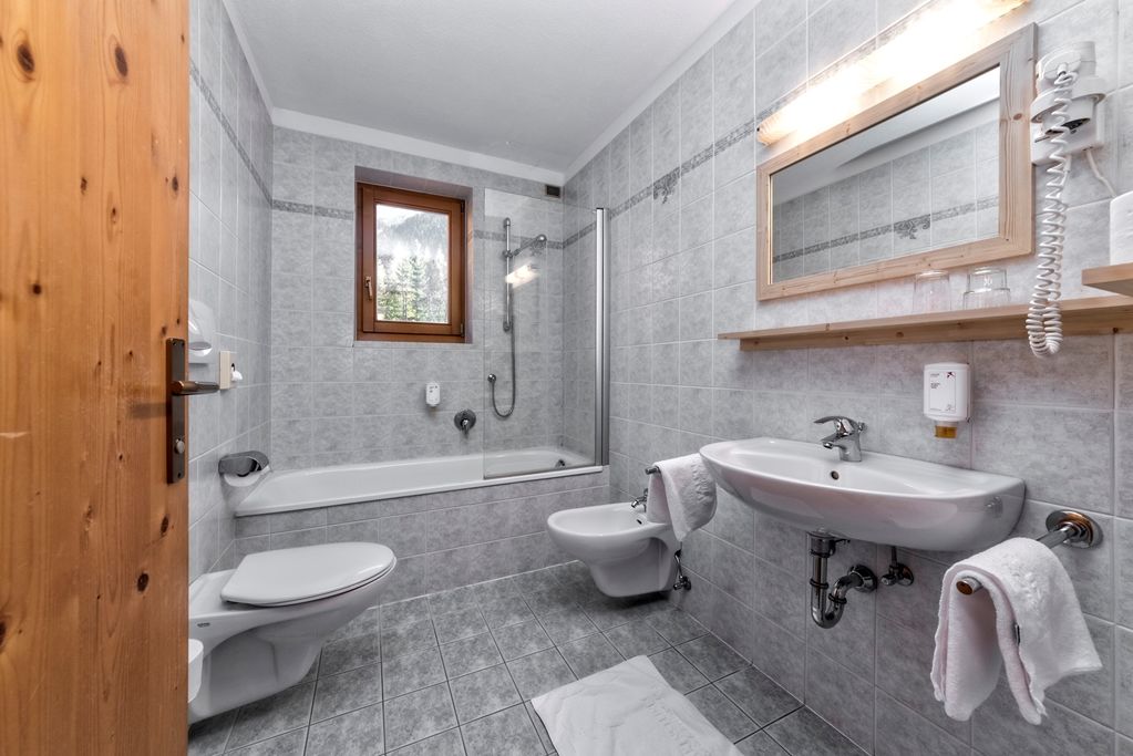 Falkensteiner Hotel Antholz - Adults Only Quarto foto