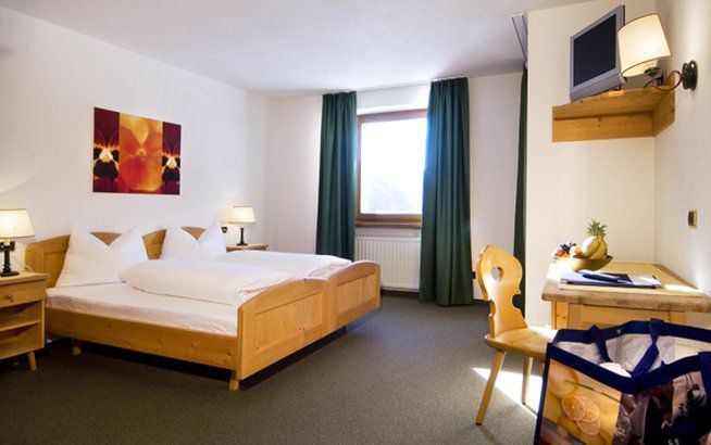 Falkensteiner Hotel Antholz - Adults Only Quarto foto